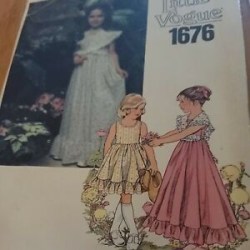 1676 LITTLE VOGUE CHILDREN WRAP DRESS LENGTHS, SHAWL PATTERN 5